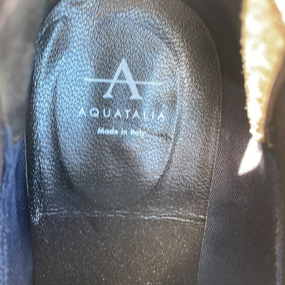 Aquatalia Falco Suede Bootie, 9 1/2 - Picture 11 of 15